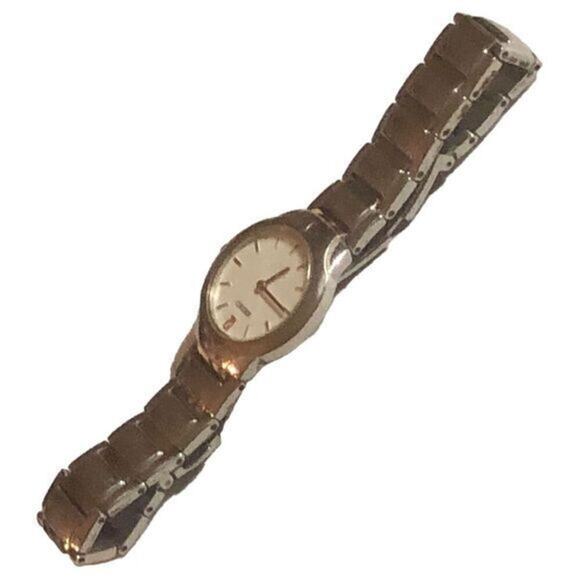 Seiko Elegant silver Wristwatch Analog Quartz‎ Timepiece - Picture 6 of 8